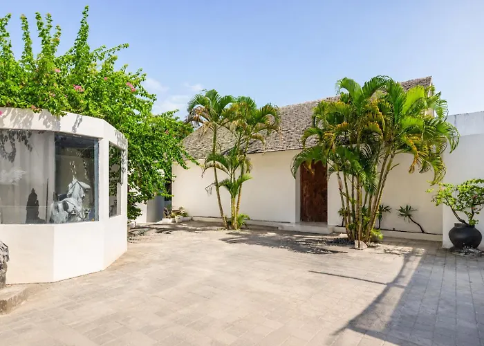 Villa Riva - Private Riverside In Pererenan Canggu (Bali)
